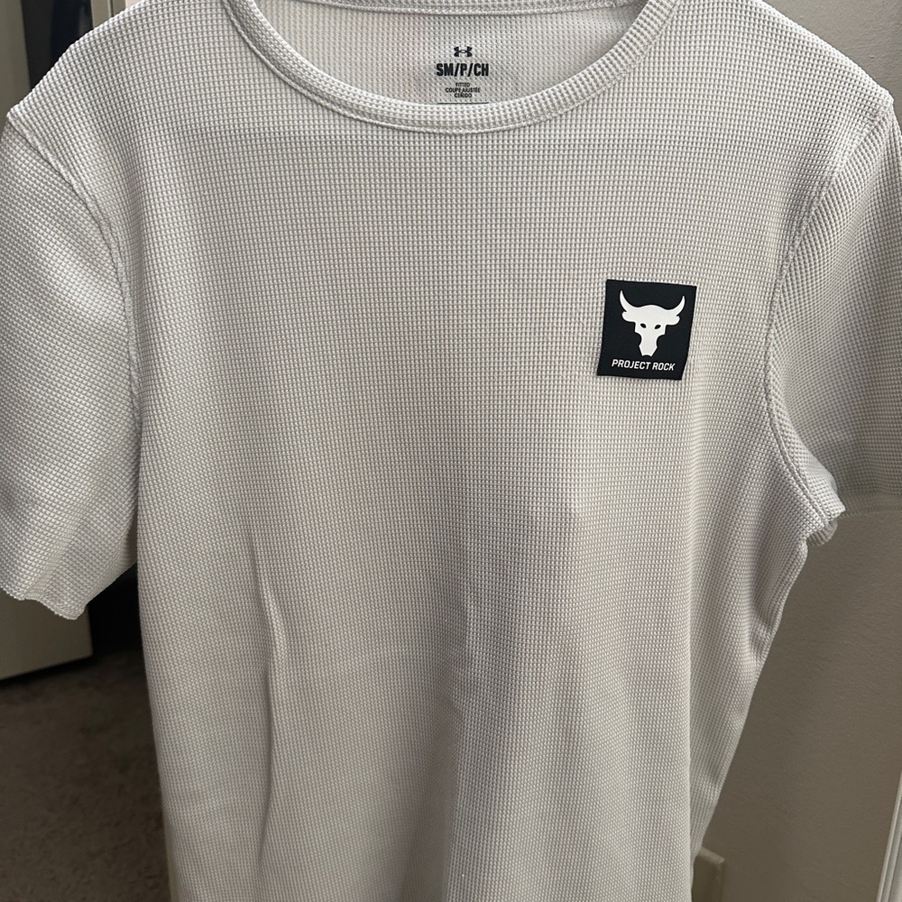 Under Armour White Short Sleeve Tee